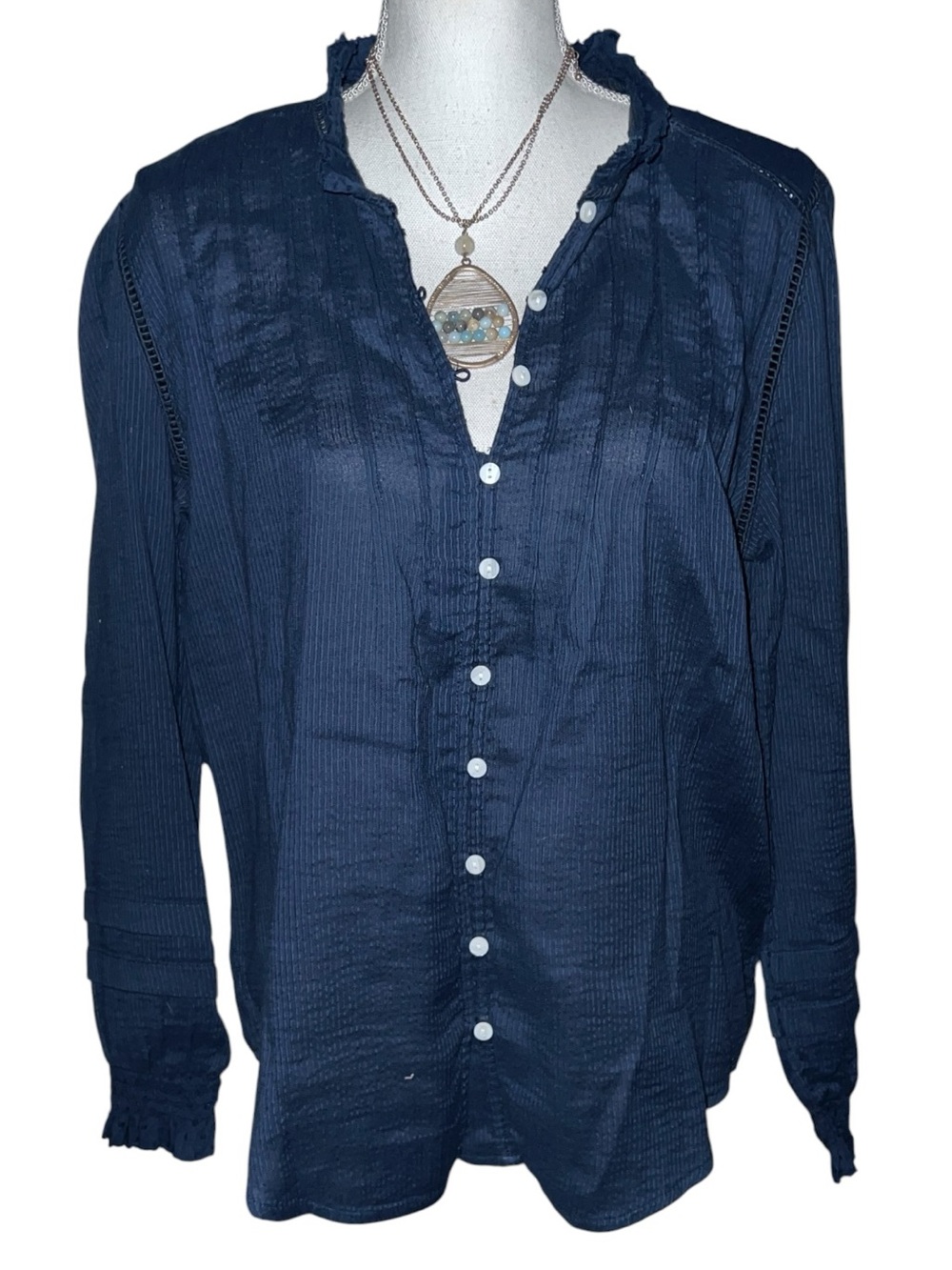 Quince Organic Textured  Cotton Peasant Blouse in navy blue size Medium NWT